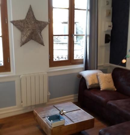 Le Saint Leonard...Il Est Bleu Apartment Honfleur Exterior foto